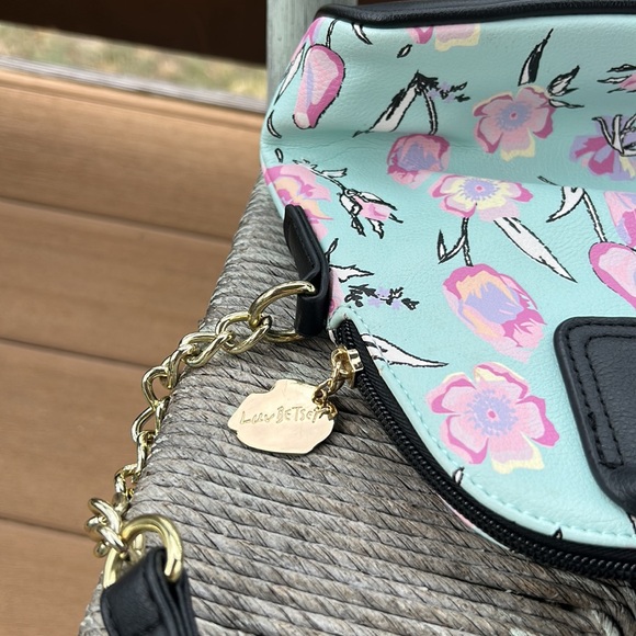 Luv Betsey by Betsey Johnson Mint & Pink Floral Satchel Purse 👛 👄 - Picture 5 of 14
